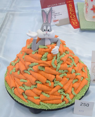 Birthday Cake Cartoon on Cartoon Birthday Cakes   This One Is The Bugs Bunny Birthday Cake From