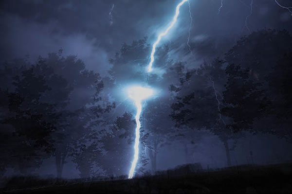 http://static.neatorama.com/images/2012-09/lightning-strike-tree.jpg