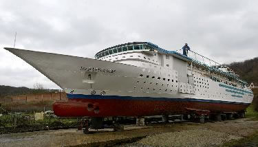 Fr   anÃ§ois Zanella's Homemade Cruise Ship. - Neatorama